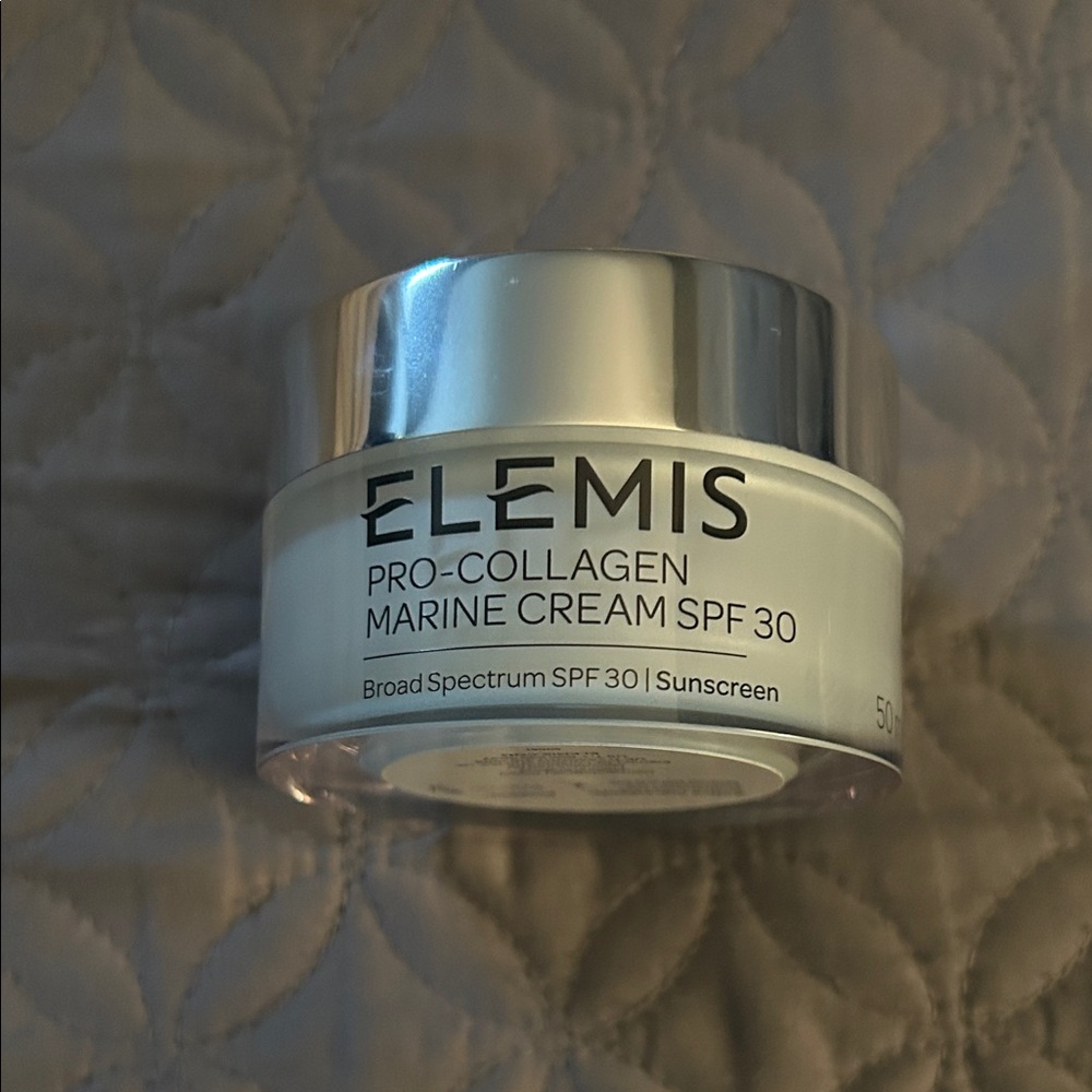 ELEMIS Pro-Collagen Marine Cream SPF 30 - Silver and White